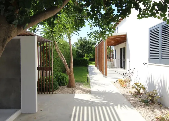 Coral Vicino Al Mare * Fontane Bianche